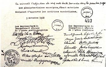 Die Unterschriften auf dem Waffenstillstandsabkommen vom 3.11.1918