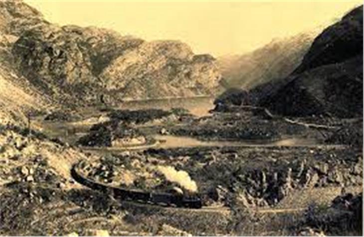 Eisenbahn Mori-Arco-Riva