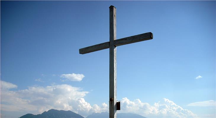 Kreuz auf dem Monte Calisio