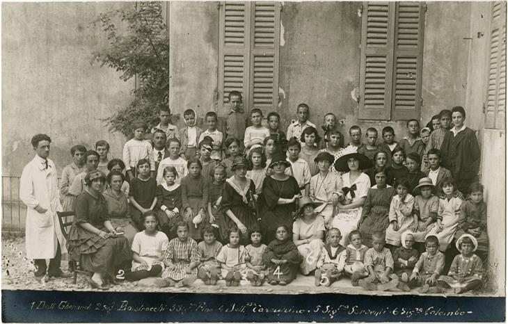 Trentiner Kinder auf Kuraufenthalt, 1920