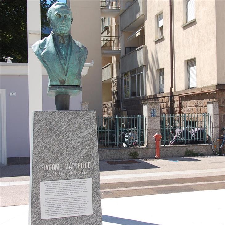 Das Matteotti-Denkmal in Bozen