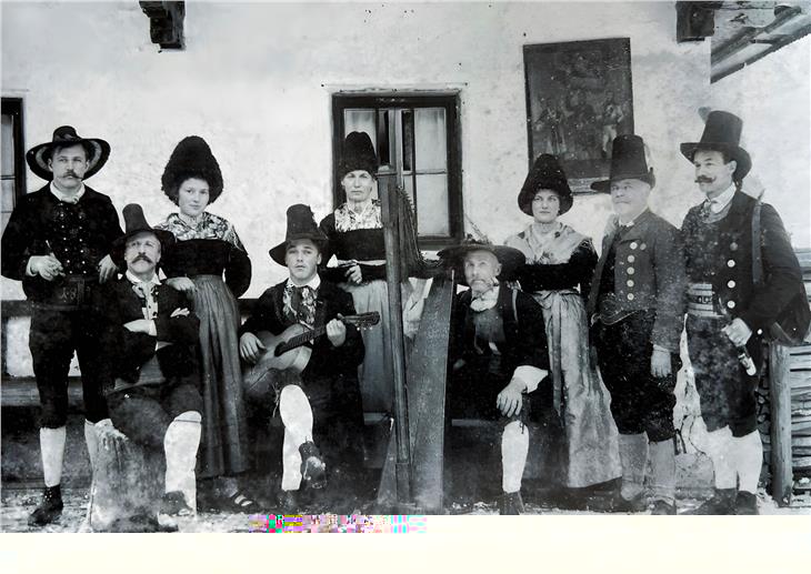 Anklöpfler in Angath 1914